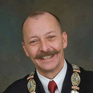Essig Roland